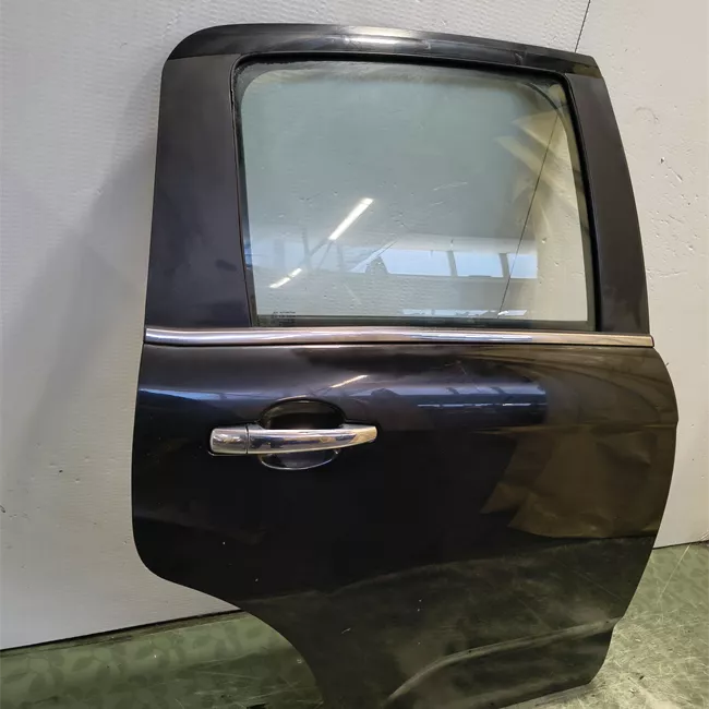 Porta posteriore destra