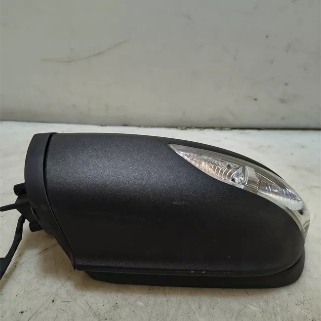 Cristallo retrovisore esterno sinistro