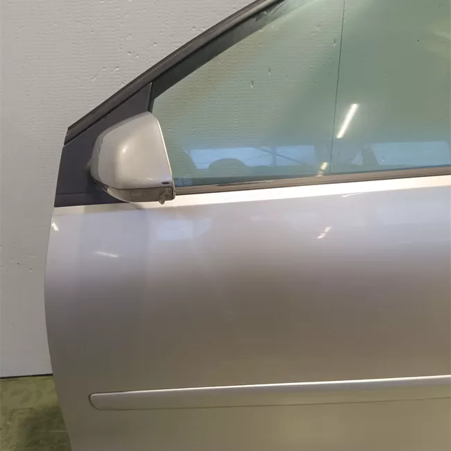 Porta anteriore sinistra