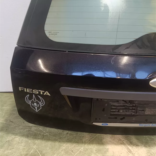 Porta anteriore destra