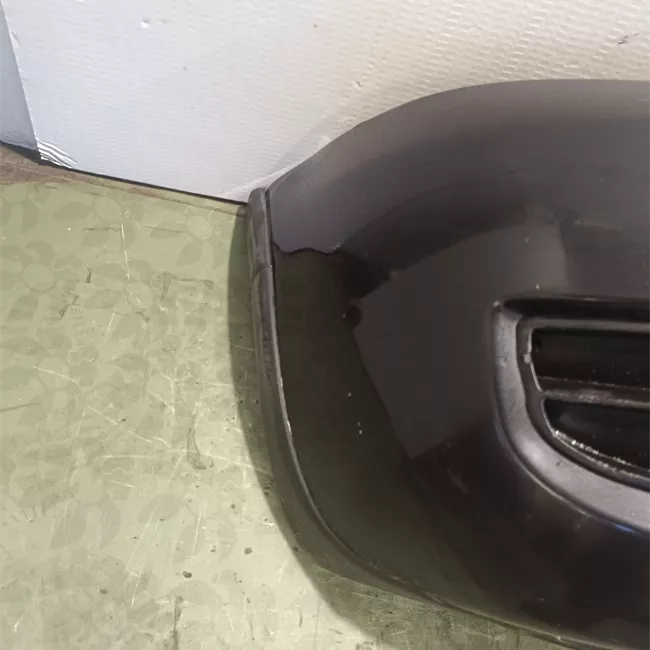 Paraurti anteriore aria condizionata automatico e fendinebbia nero