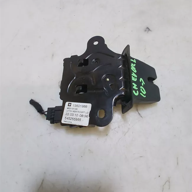 Serratura cofano posteriore