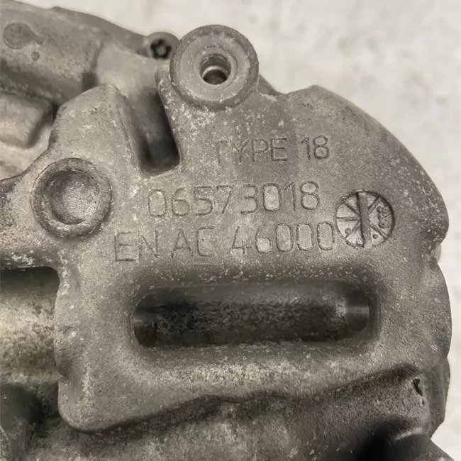 Compressore aria condizionata rotazionale