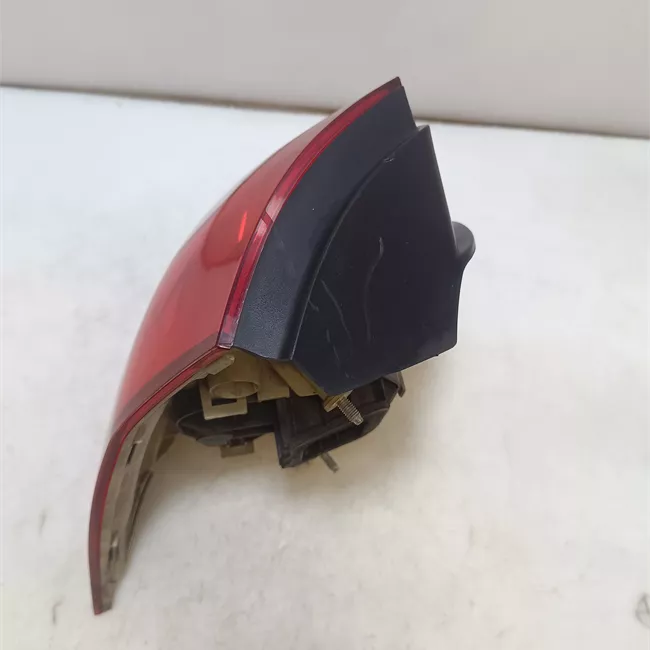 Fanale posteriore parte esterno destro