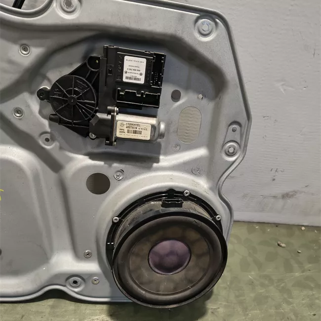 Alzacristallo elettrico porta anteriore sinistro