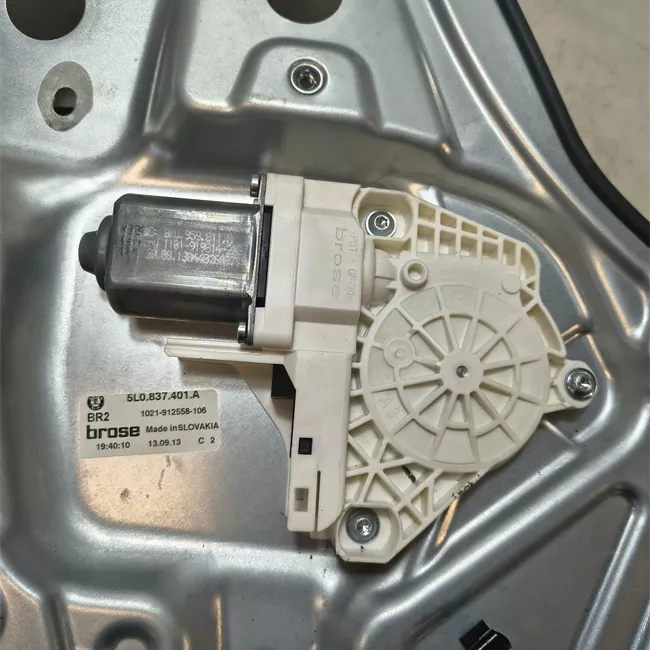 Alzacristallo elettrico porta anteriore sinistro