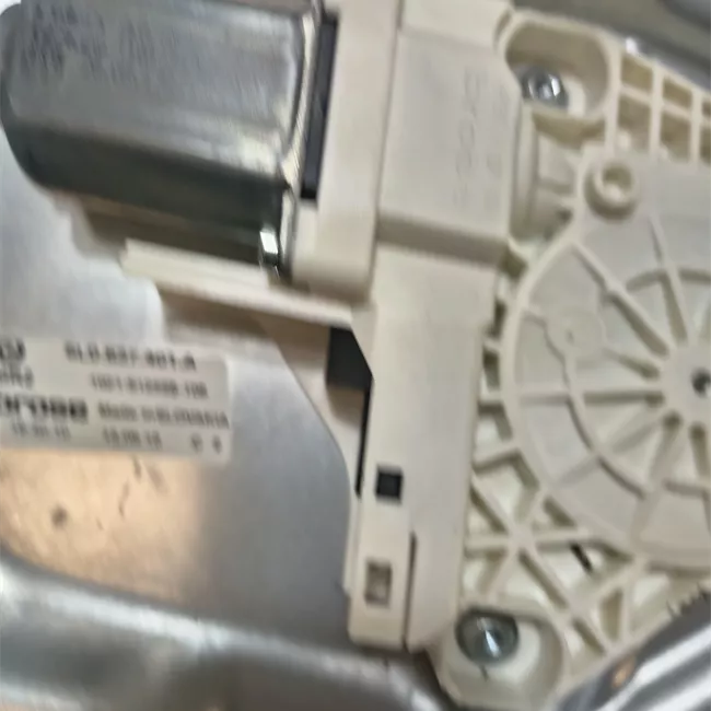 Alzacristallo elettrico porta anteriore sinistro