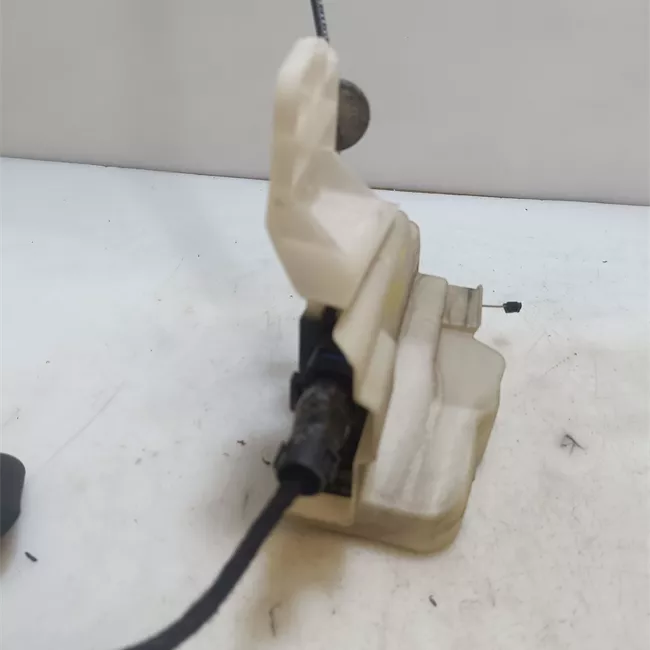 Serratura porta anteriore sinistra