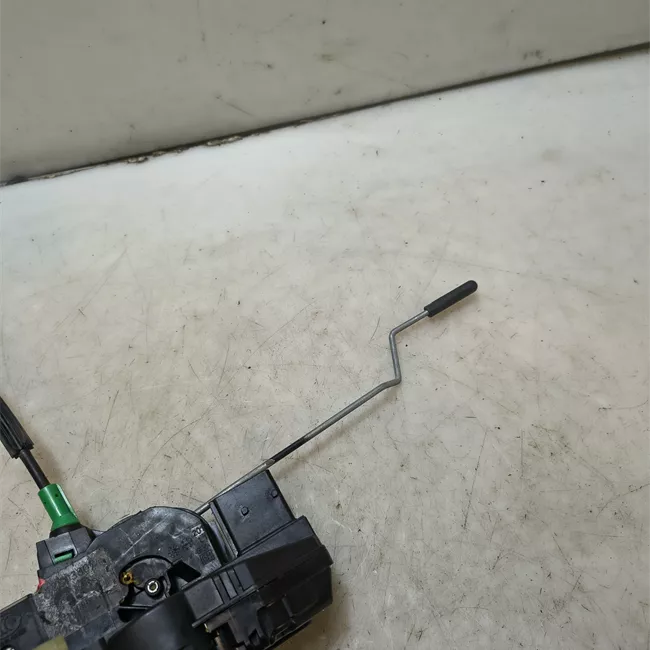 Serratura porta posteriore sinistra