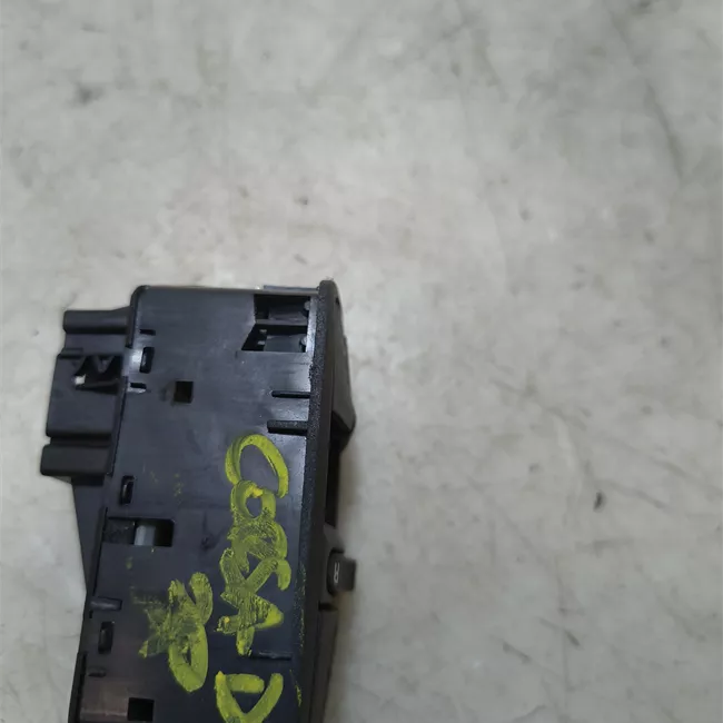 Blocco comandi alzacristalli e retrovisori esterno