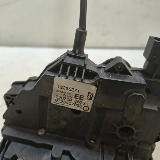 Serratura porta anteriore sinistra