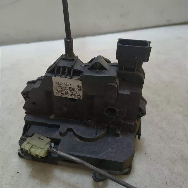 Serratura porta anteriore sinistra