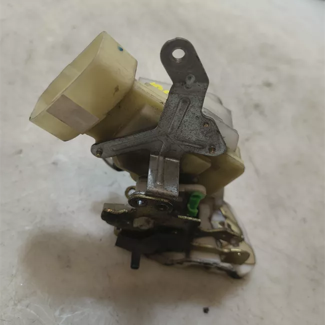 Serratura portello posteriore