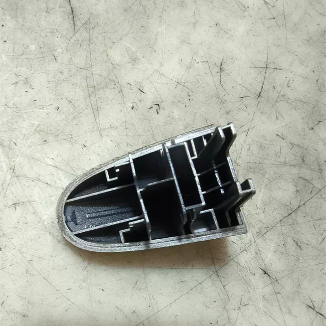 Maniglia porta posteriore sinistra primer