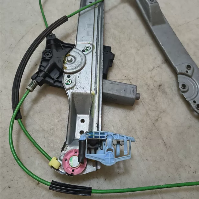 Alzacristallo elettrico porta anteriore sinistro con motorino