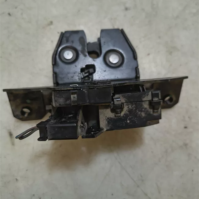 Serratura portello posteriore