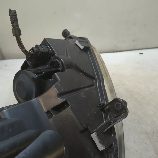 Proiettore sinistro AL cromato