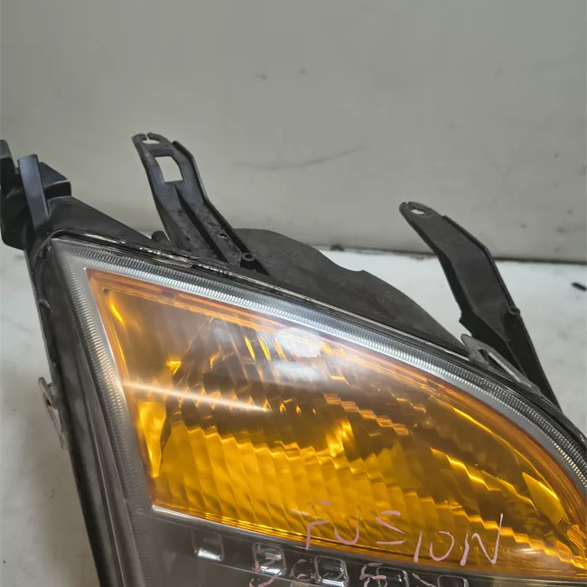 Proiettore destro Ambra