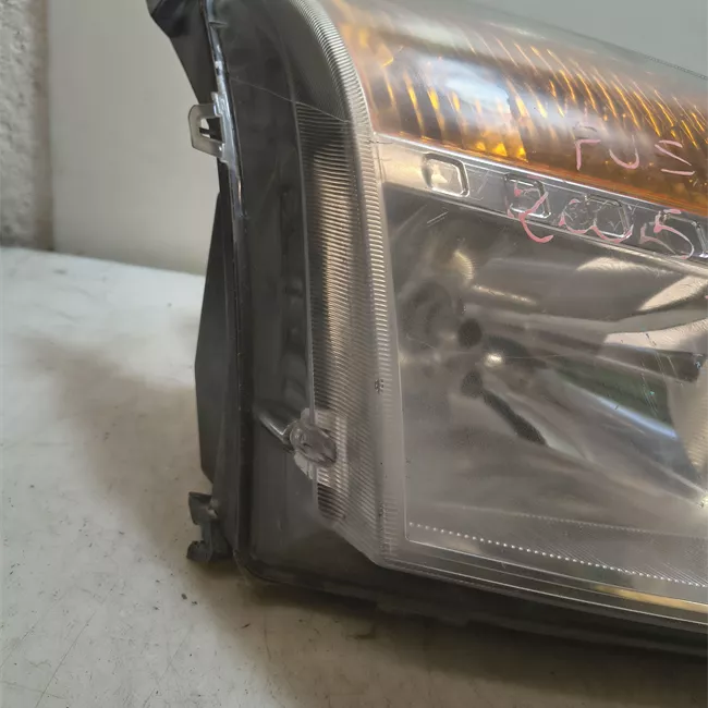 Proiettore destro Ambra