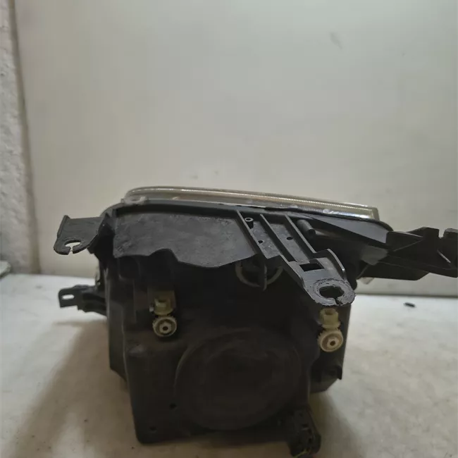 Proiettore destro Ambra