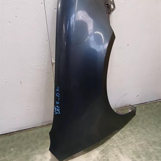 Parafango anteriore destro