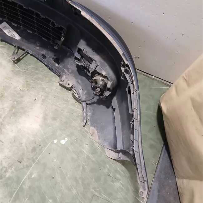 Paraurti anteriore primer