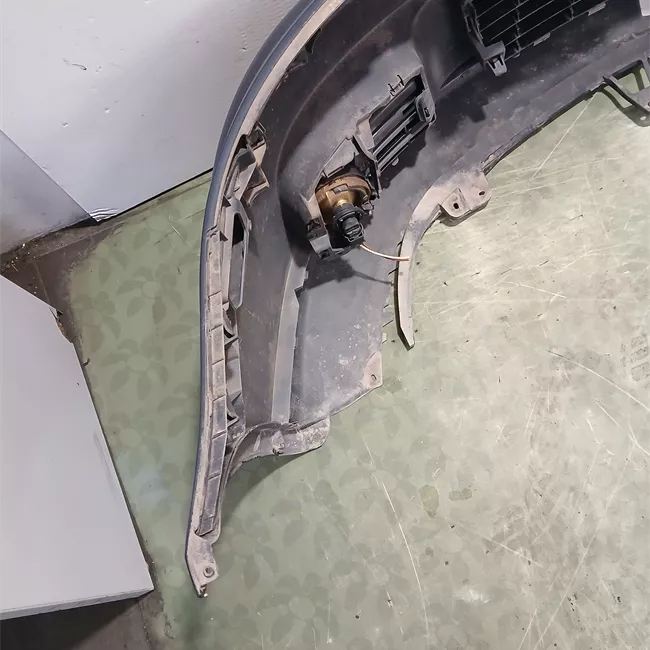 Paraurti anteriore primer