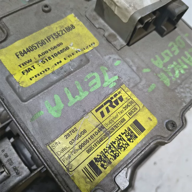 Servosterzo elettronico elettrico