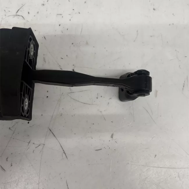 Fermo porta posteriore destro