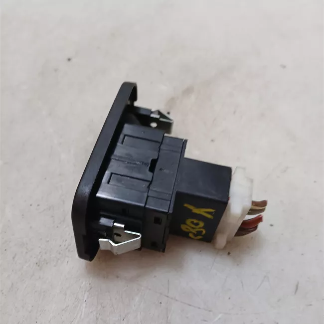 Blocco comandi alzacristalli e retrovisori esterno