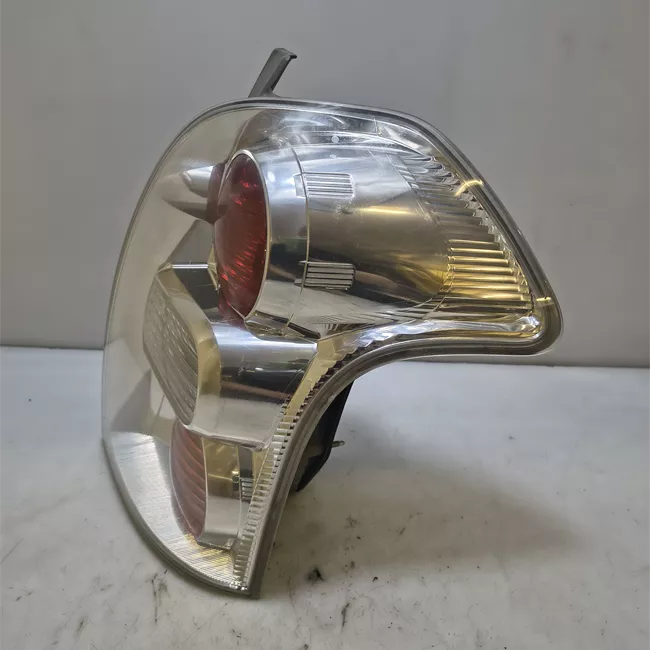 Fanale posteriore destro 07>