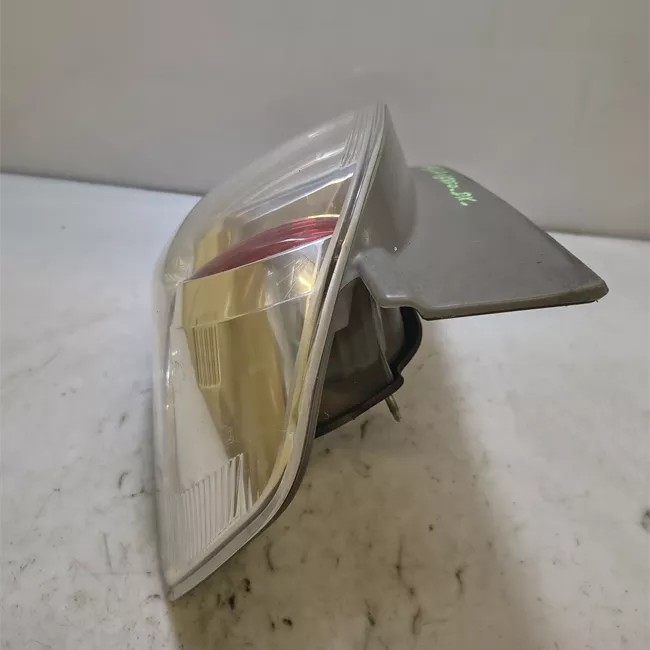 Fanale posteriore destro 07>