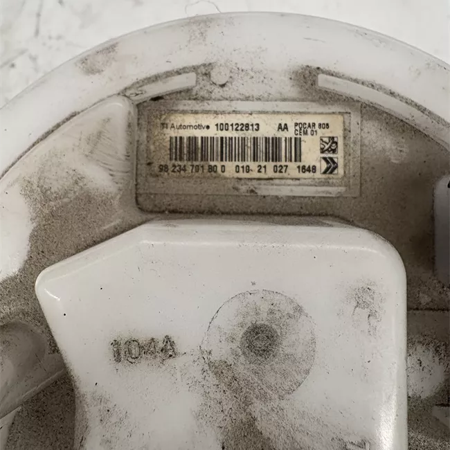 Pompa carburante con trasduttore (galleggiante) con filtro interno