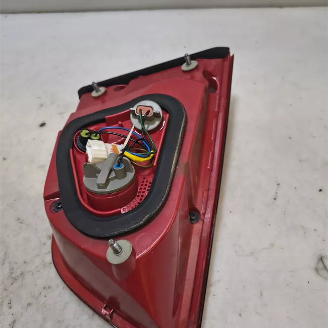 Fanale posteriore parte interno destro