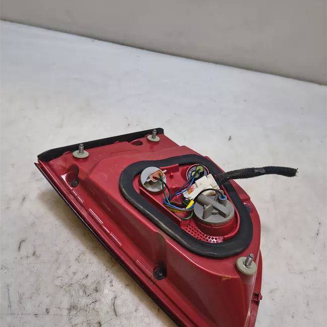 Fanale posteriore parte interno sinistro