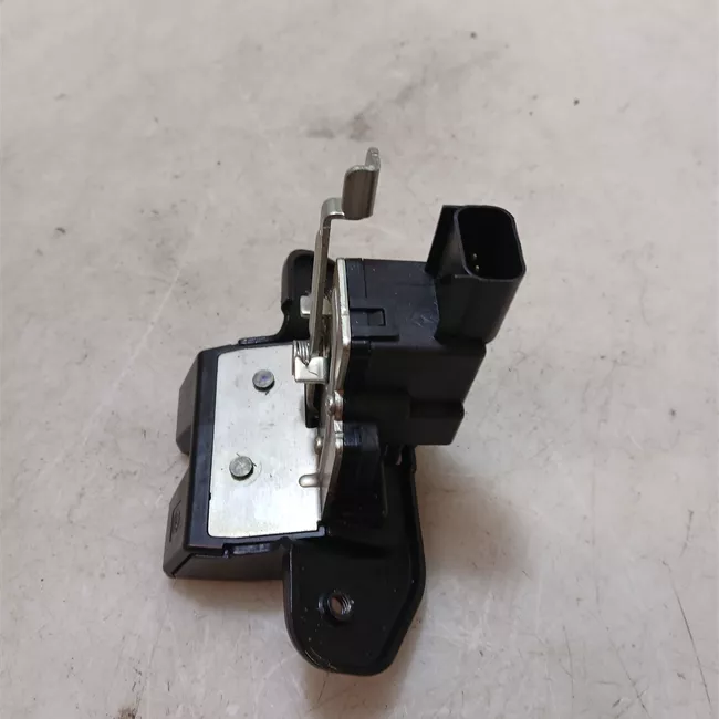 Serratura portello posteriore