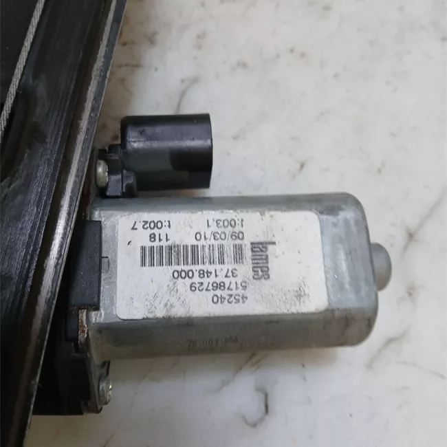 Alzacristallo elettrico porta anteriore sinistro