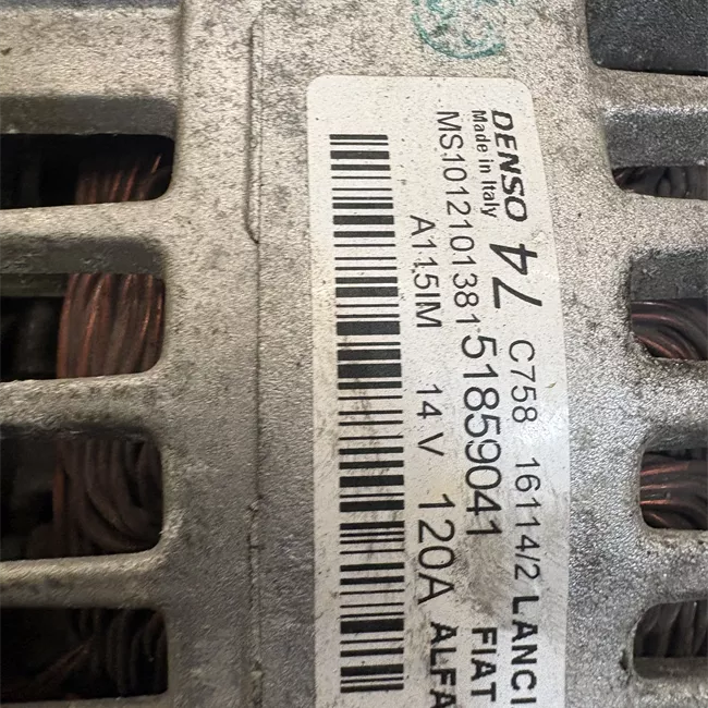 Motore semicompleto rotazionale