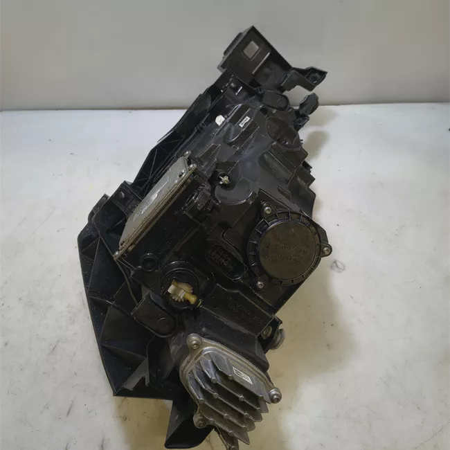 Proiettore destro Led