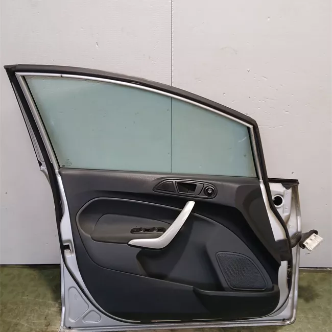 Porta anteriore sinistra