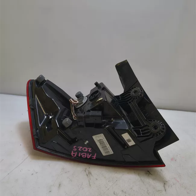 Fanale posteriore parte esterno destro Full led