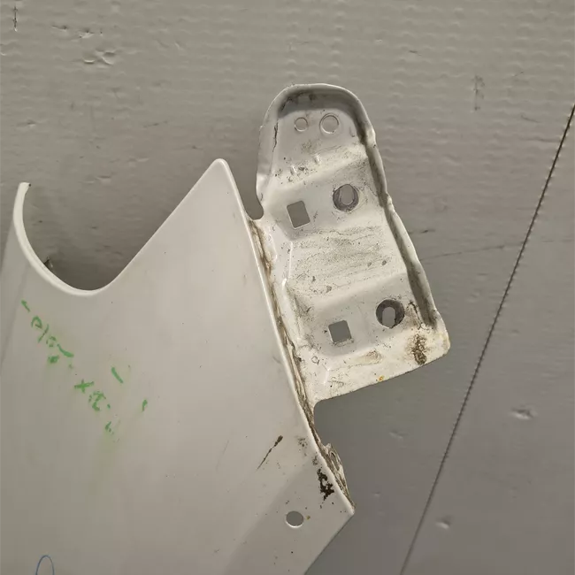 Parafango anteriore destro