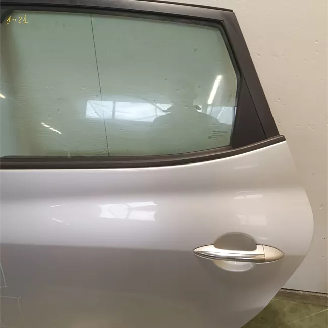 Porta posteriore sinistra