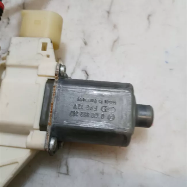 Alzacristallo elettrico porta anteriore sinistro