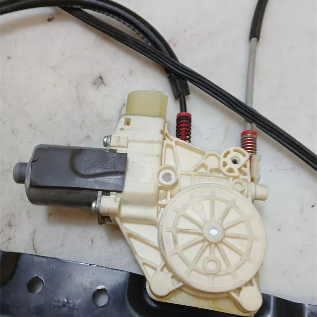 Alzacristallo elettrico porta anteriore sinistro