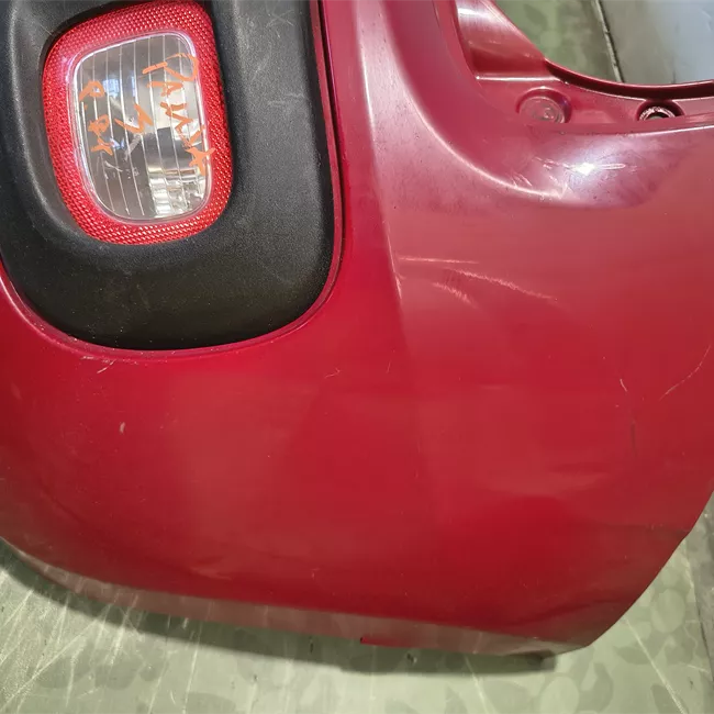 Paraurti posteriore con sensori parcheggio