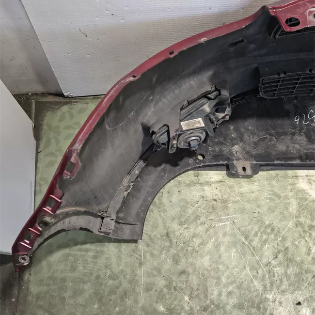 Paraurti anteriore con primer