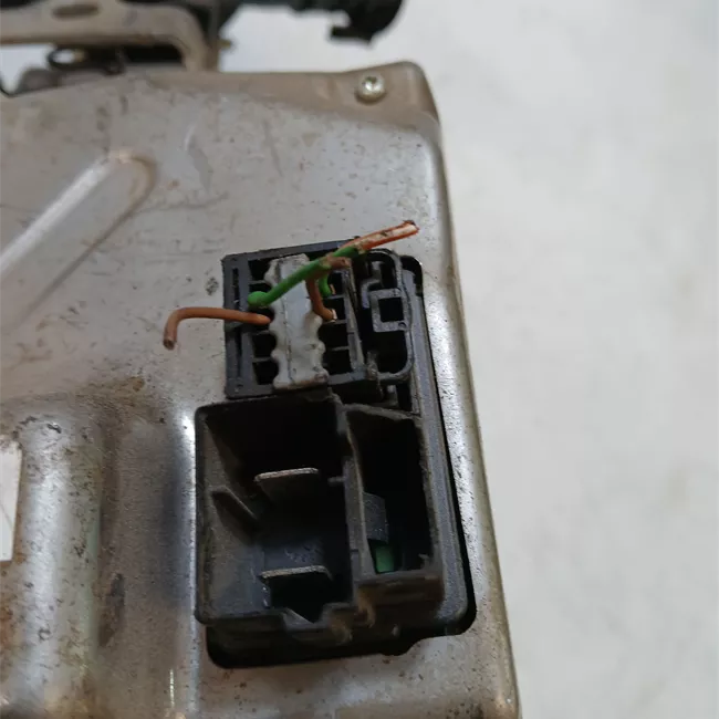 Servosterzo elettronico