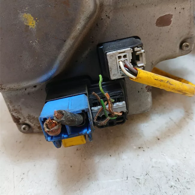 Servosterzo elettronico