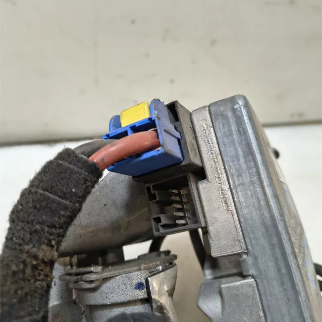 Servosterzo elettronico